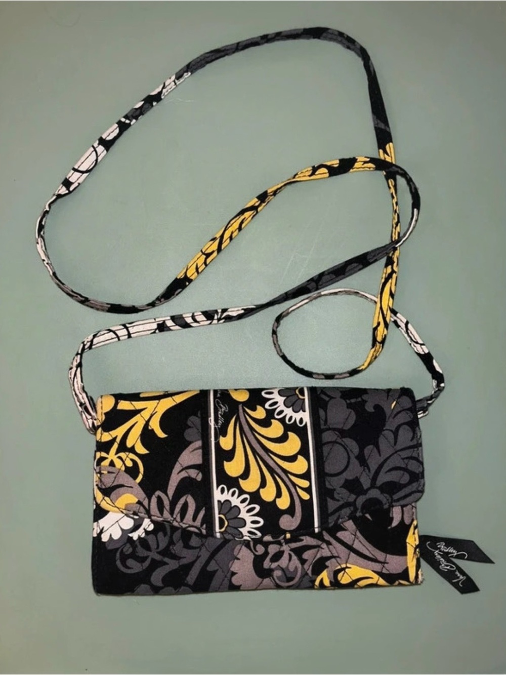 Vera Bradley versatile clutch & crossbody bag in Baroque (retired)- Like new